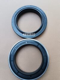 Front Crankshaft Seal 4890832 for CUMMINS, DAF, FIAT, IVECO - Image 1